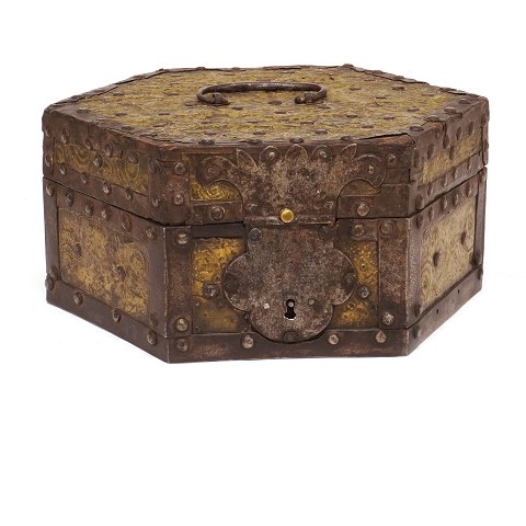 item no: 366