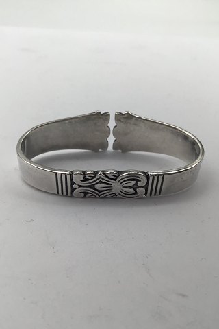item no: 610435