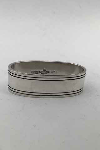 item no: 611028