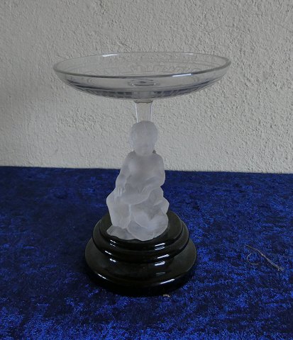 Bestellnummer: g-visitkortskål med figur