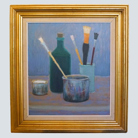 Folmer Bendtsen; Stilleben maleri, Opstilling på bord, 1955