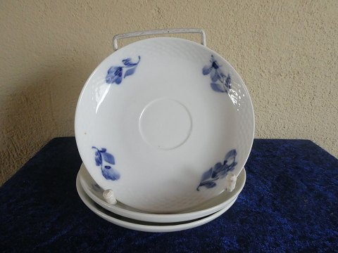 vare nr: po-Flettet 3 underkopper 8041