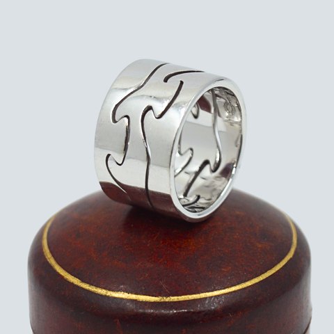 item no: 647395