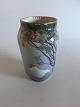 Royal Copenhagen Art Nouveau Vase med Høne No b1575/1217f