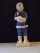 Royal Copenhagen Figur Pige med Snebold No 5656