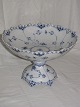 Blue Fluted Full Lace 
Cake Stand
Royal Copenhagen.