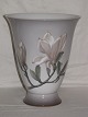 Vase
B & G