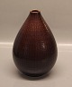 Aluminia kunstfajance 2631 Marselis Brun Vase, stor pæreformet med små kvadrater 
21 x 15 cm Nils Thorsson 1953
