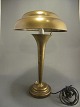 Art deco bordlampe i messing.