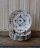 Royal Copenhagen Musselmalet riflet frokosttallerken no. 177, diameter 22cm.