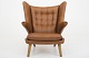 Hans J. Wegner / AP Stolen
AP 19 - Papa Bear chair. Reupholstred in Walnut Elegance leather from Arne 
Sørensen.
Availability: 6-8 weeks
Condition: Renovated
