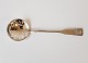 Mussel sprinkle spoon in silver from 1919