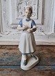 Porcelæns figur i form af sygeplejerske