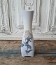 Royal Copenhagen Art Nouveau vase dekoreret med rose no. 219/208