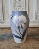 Royal Copenhagen vase dekoreret med latyrus no. 2668/2037