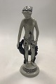 Royal Copenhagen Georg Thylstrup Figur af Pige med hund No 1967