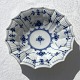 Royal Copenhagen
Blue fluted
Plain
Angular bowl
#1 / 141
*DKK 600