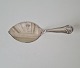 Saxon cake shovel in silver
