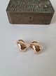 Pair vintage ear clips in 14 kt gold by Bernhard Hertz