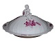 Purpur Curved
Large lidded bowl with putti figurine from 1860-1893