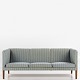Hans J. Wegner / AP Stolen
AP 18S - 3 pers. sofa med originalt stribet betræk og ben i eg.
1 stk. på lager
Brugt stand
