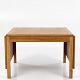 Børge Mogensen / Fredericia Furniture
BM 5362 - Coffee table in walnut with flaps.
Flaps adds another 80 cm extra in total.
1 pc. in stock
Used condition
