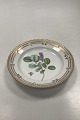 Royal Copenhagen Flora Danica Salat Tallerken No 20 / 3573