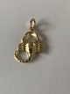 Pendant 14 carat gold, shaped like a Scorpion. Classic pendant.