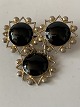 Silver brooch with beautiful black stones and star pattern. Stamped ANH, 830s