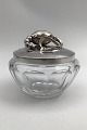 Georg Jensen & Wendel Sterling Sølv Magnolia Sølvlåg No. 2C og Baccarat Krystal 
Confiture Glas