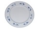 Noblesse
Large round platter 33.4 cm.