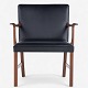 Ole Wanscher / A.J. Iversen
Armchair in mahogany and black leather.
1 pc. in stock
