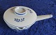 New Trankebar faience porcelain, sauce bowl with lid, handle and pouring spout 
No 2872