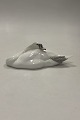 Royal Copenhagen Swan Figurine No 606