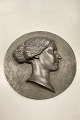 Dansk silhouetportræt af ung dame i Bronze Signeret A.S. Jag 22