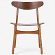 Hans J. Wegner / Carl Hansen & Søn.
CH 30 - Spisestol med stel i patineret bøg og kopstykke i teak.
1 stk. på lager
