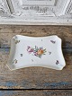 Royal Copenhagen Fuld Saksisk Blomst bakke no. 1694