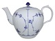 Blue Fluted Plain
Rare teapot from 1898-1923