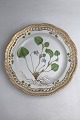 Royal Copenhagen Flora Danica Tallerken med gennembrudt kant No. 20/3526