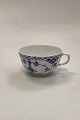 Royal Copenhagen Musselmalet Halvblonde Tekop uden underkop No. 713