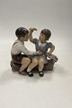 Dahl Jensen Figur Pige og Dreng med Skib No. 1214