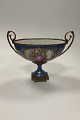 Oval Porcelæns skål med bronze montering i Sevres Stil