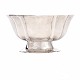 Dansk oval barok ligeknækket spølkum udført i sølv af Johan Jørgen Schowert, København, 1738-55, dateret 1741. H: 8,9cm. L: 16,9cm. V: 277gr