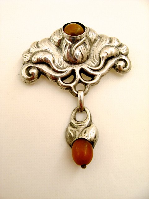 Jugend broche solgt