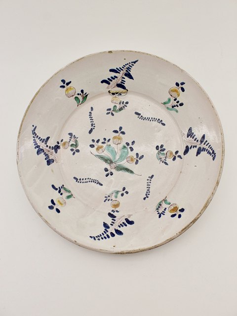 Porridge dish D. 36.5 cm. with flower decoration 19.h.