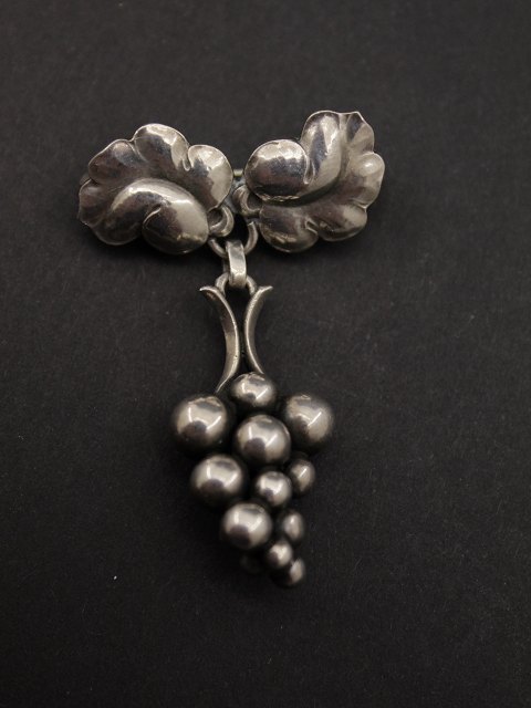 Georg Jensen. Moonlight Grapes, broche