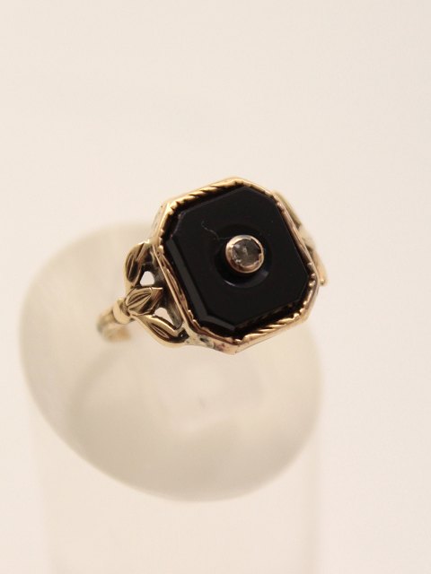 14 karat guld ring  med onyx