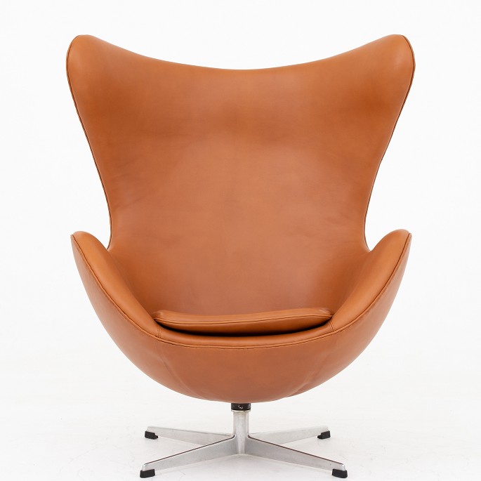 Arne Jacobsen / Fritz Hansen
AJ 3316 - 