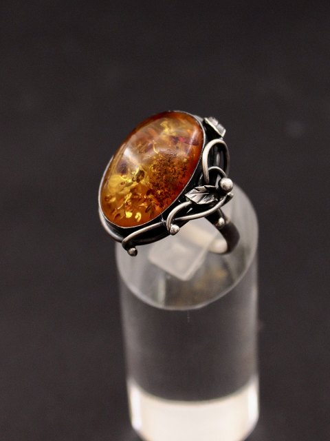 Sterling silver ring size 56 with amber