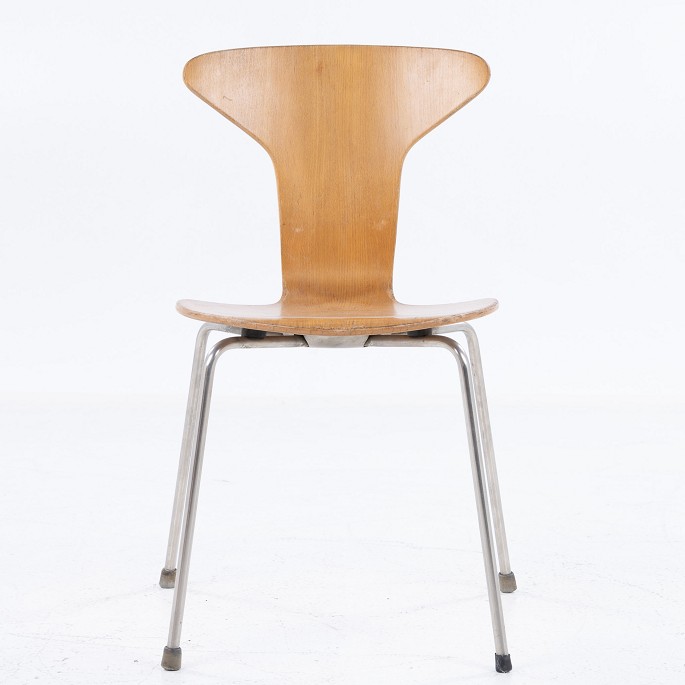 Arne Jacobsen / Fritz Hansen
AJ 3105 - 